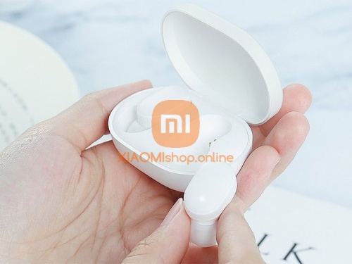 Наушники беспроводные Xiaomi Mi True Wireless Earbuds (TWSEJ02LM) белые фото 5